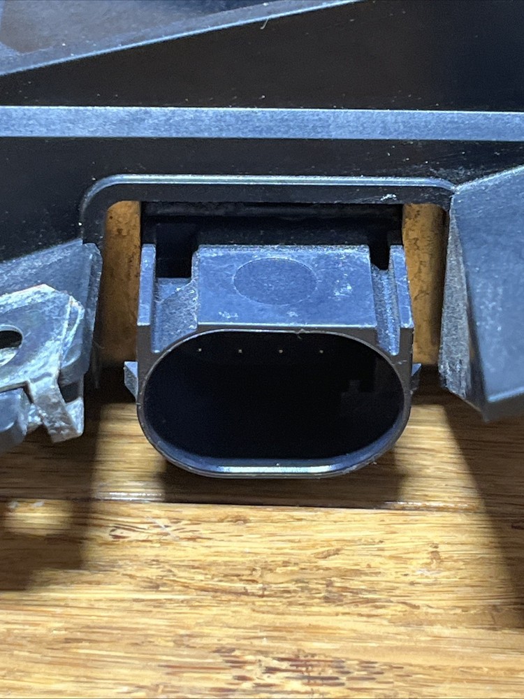 2017-2019 Porsche 911 Rear Left Blind SPot Radar Sensor Module With Bracket OEM