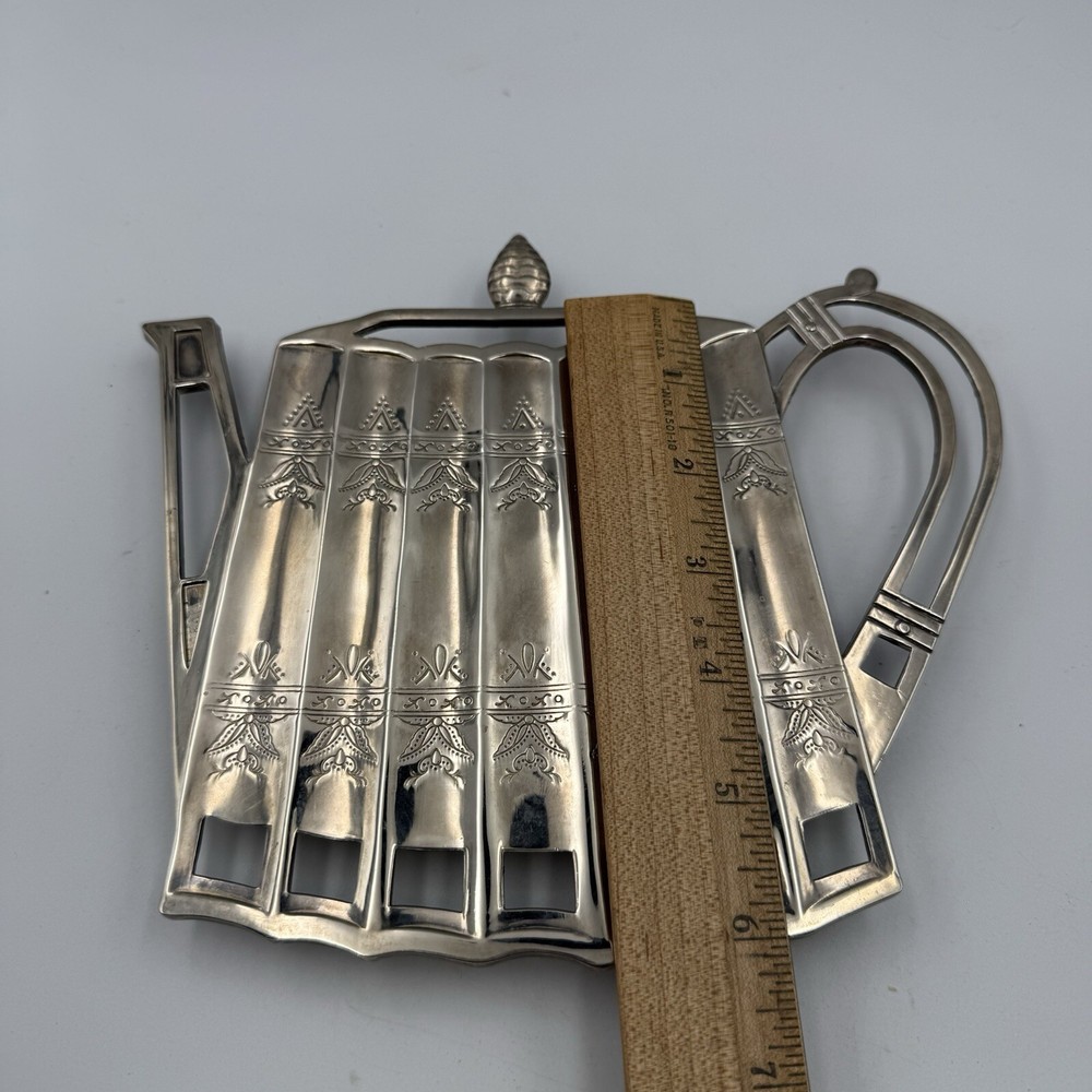 1992 Godinger Silver-Plated Teapot Pot Holder
