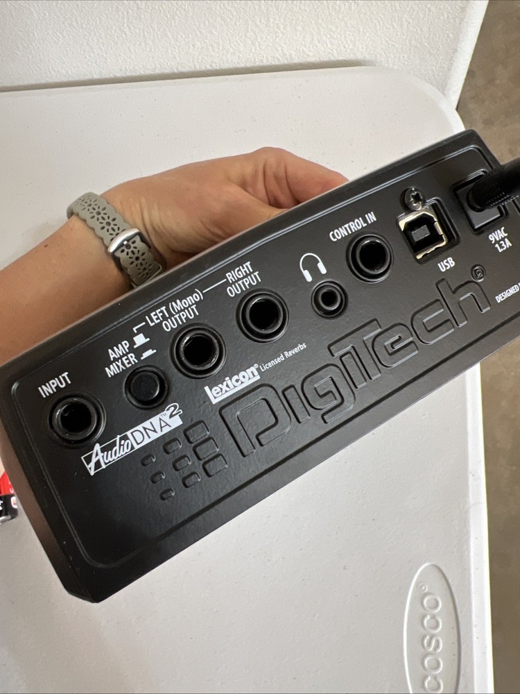 Digitech RP155V Guitar Multi Effects Processor Working Used No Adapter