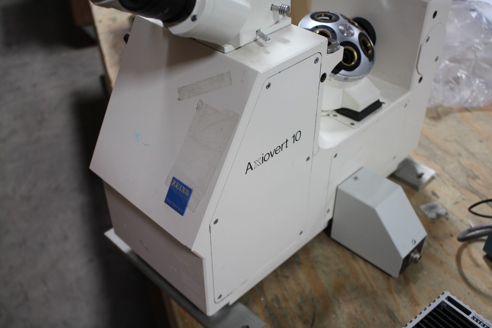 Zeiss Axiovert 10 Inverted Microscope