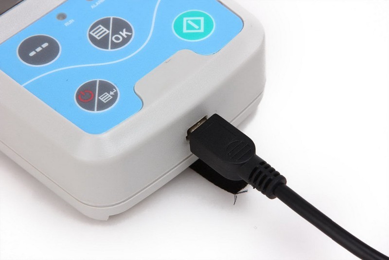 ABPM50 Ambulatory Blood Pressure Monitor – 24H NIBP Holter w/ 3 Cuffs