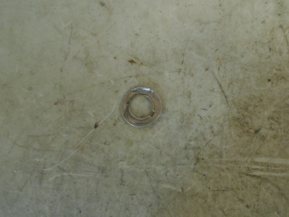 1977 SUZUKI RV125 PRIMARY GEAR + NUT