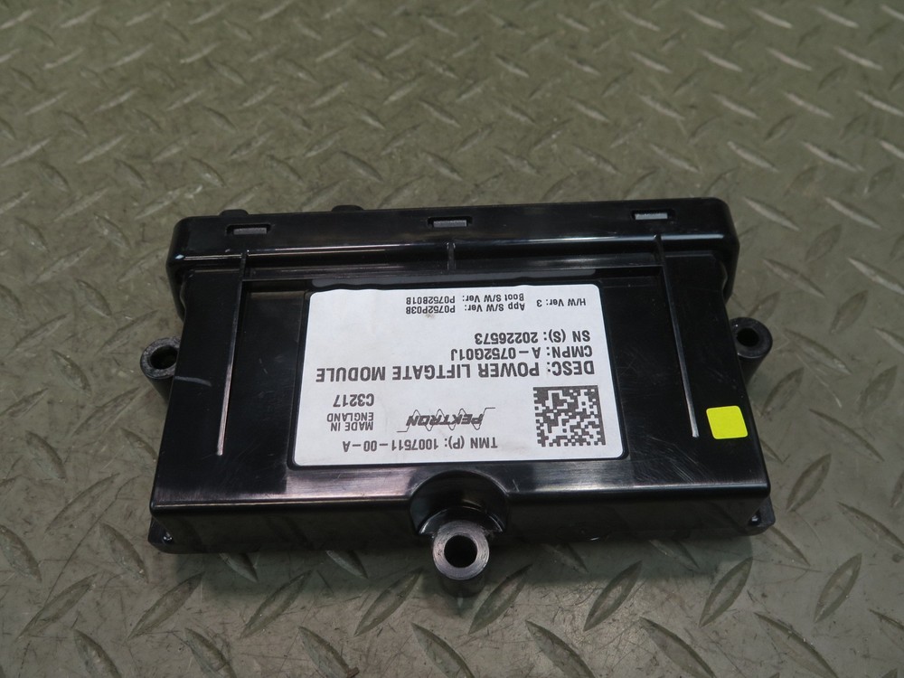 2016-2019 TESLA MODEL S 75D POWER TRUNK LIFTGATE CONTROL MODULE UNIT