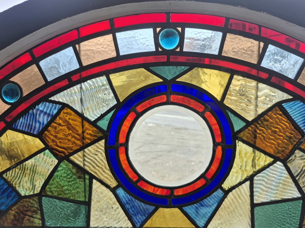 ANTIQUE STAINED GLASS ARCH WINDOW