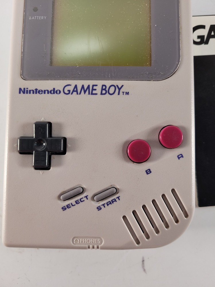 Nintendo Game Boy Game Console DMG-01 Gray - Bad Screen