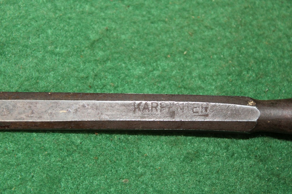 GOOD USER ANTIQUE VINTAGE KARPENTER 3/8" SOCKET CHISEL Inv#WF87