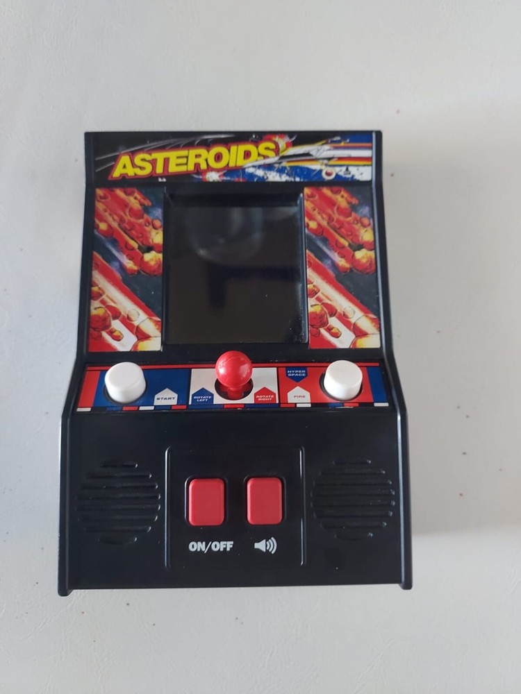 Vintage Atari Asteroids Arcade HANDHELD 