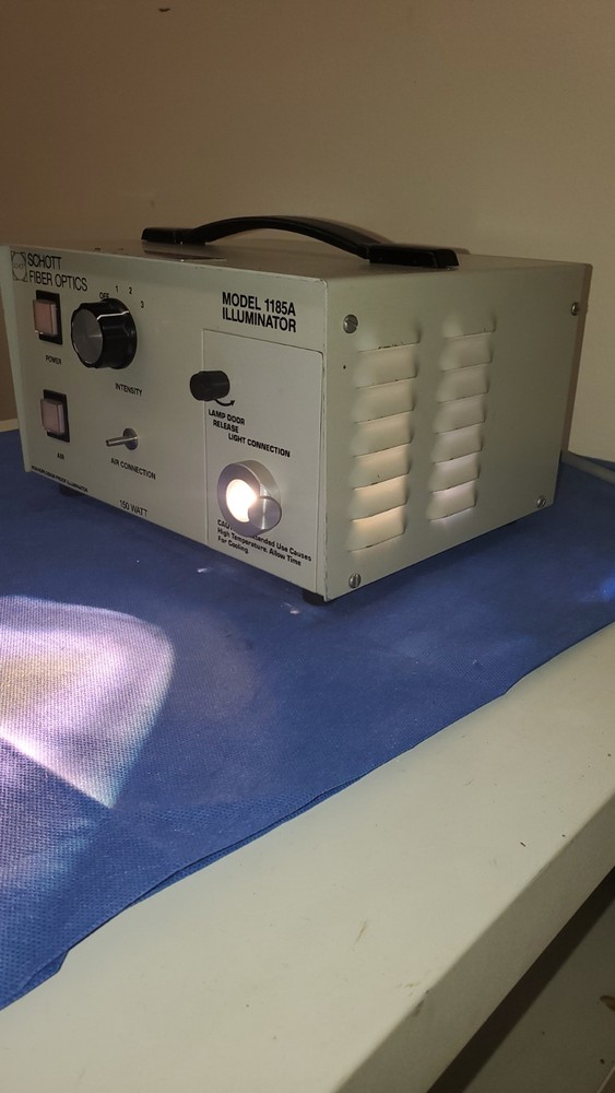 Schott Fiber Optics Model 1185A Illuminator