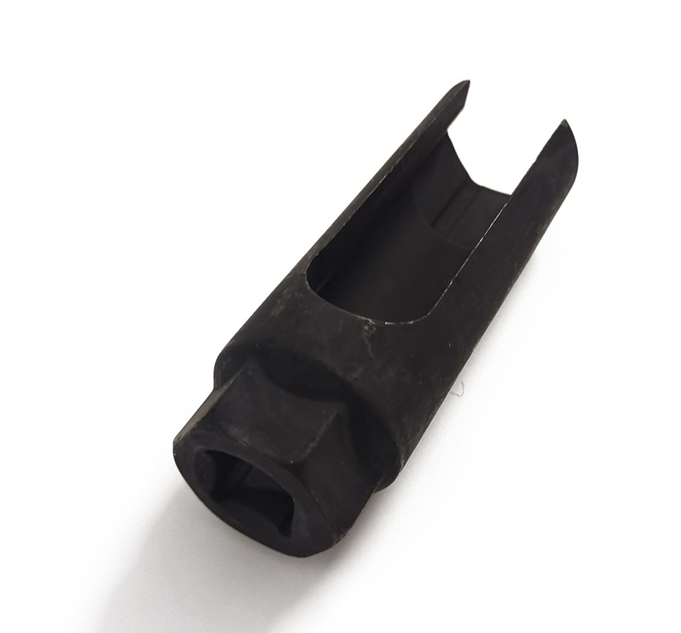 1Pc Oxygen Sensor Socket With Side Wire Cutout O2 Induction Sleeve High Hardness