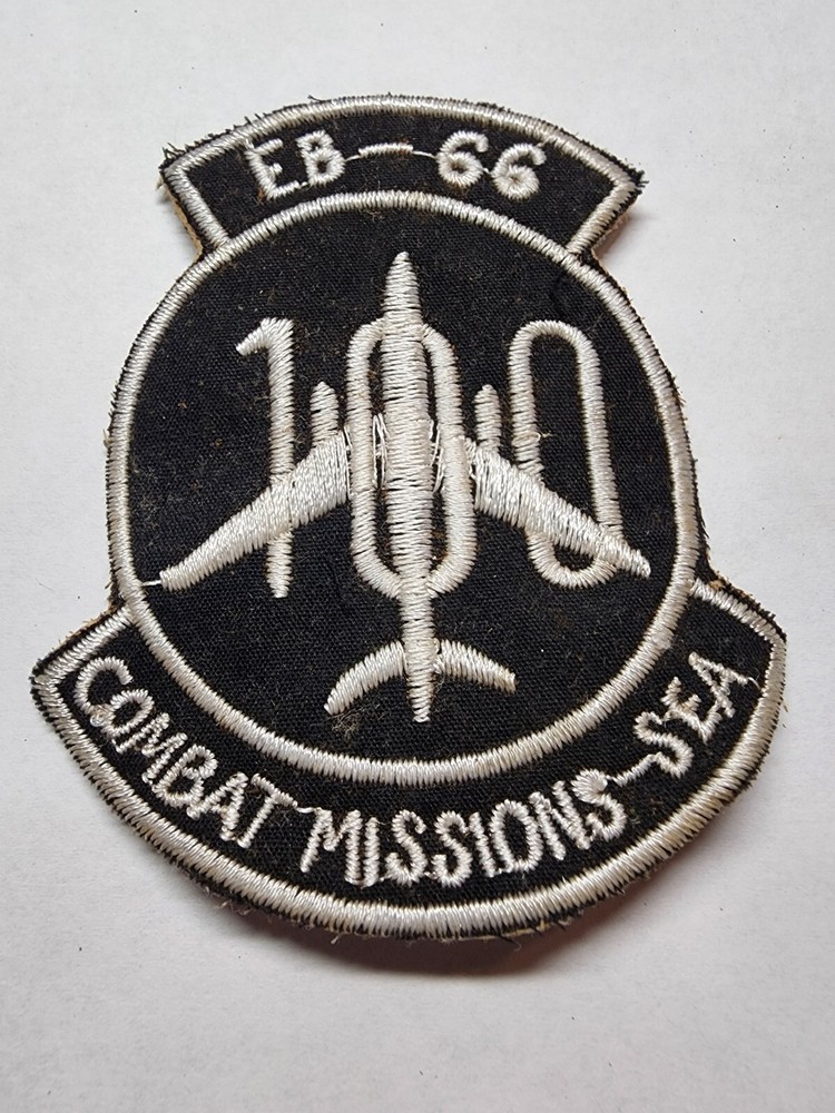 EB-66 100 Combat Missions SEA - Vietnam War Patch
