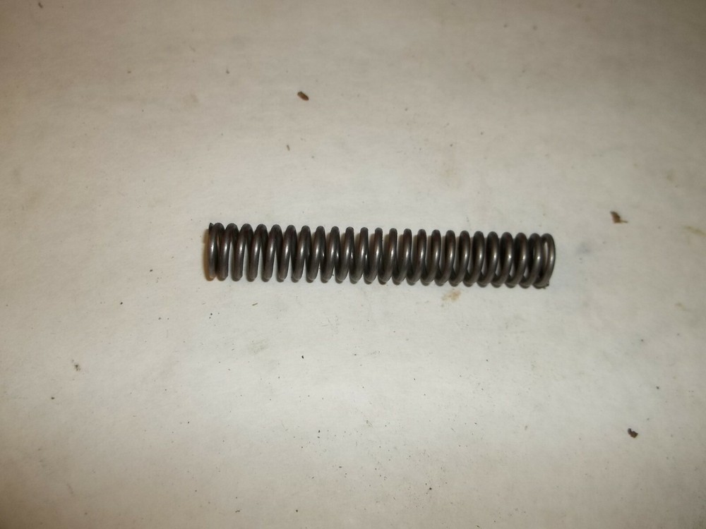 Case International Harvester 25140R1 spring valve