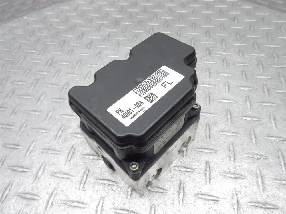 2011 Harley Davidson Road Glide FLTRX ABS Pump Brake Module Control Unit OEM