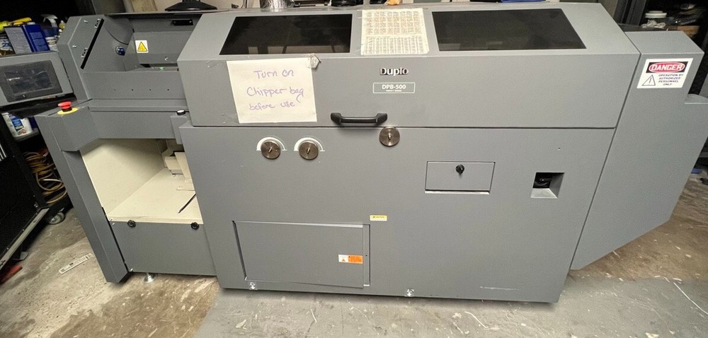 Duplo DPB-500 Perfect Bound Machine
