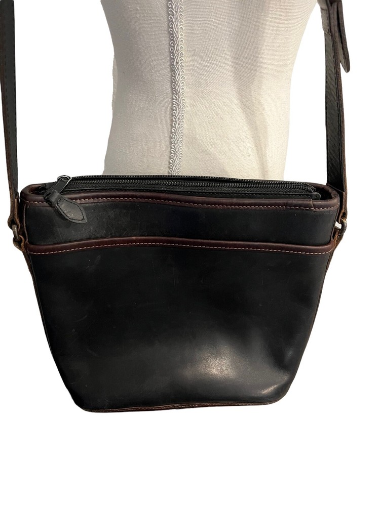VTG Brighton Leather Shoulder Bag w/Adjustable Strap