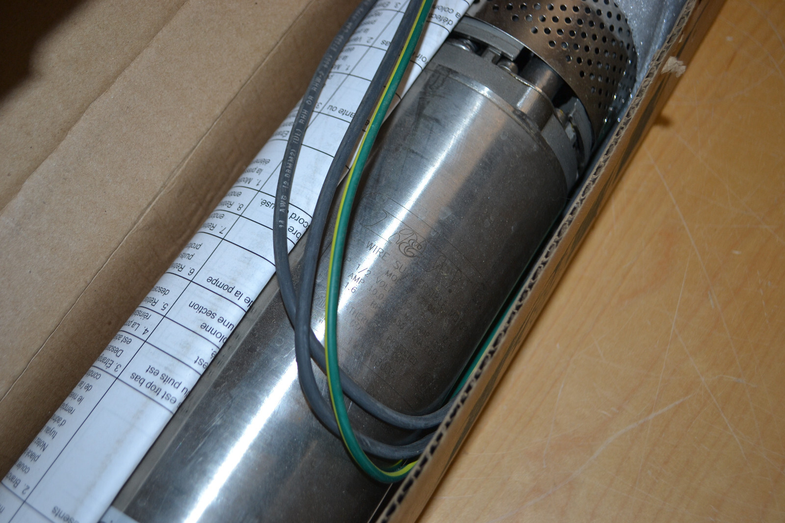 FLINT & WALLING ~ 4F10S05005 ~ Submersible Pump, 1/2HP, 2 Wires, 10 GPM, 1 Phase