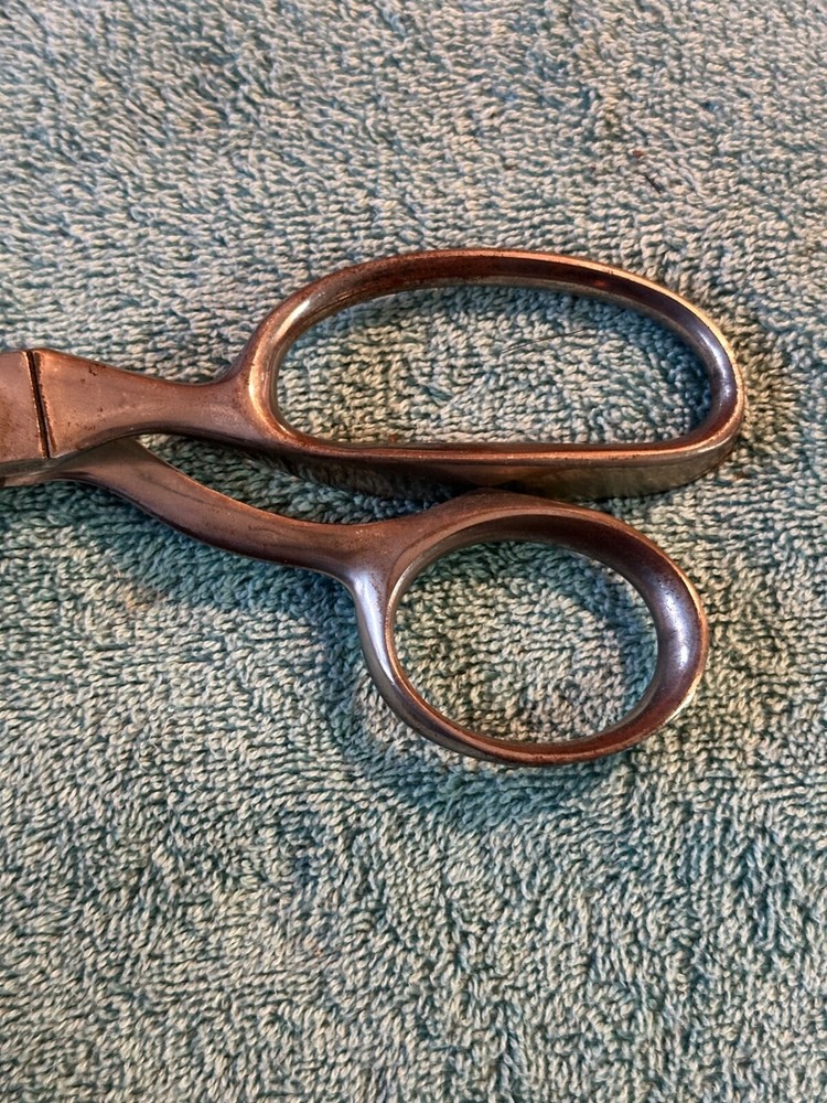 J Wiss & Sons Model C Pinking Shears Sewing Scissors VTG