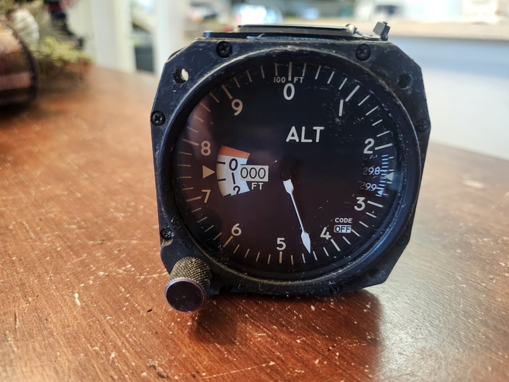 Bendix Altimeter Encoder Indicator 28V PN 99251-3252013-1101 Aviation Gauge