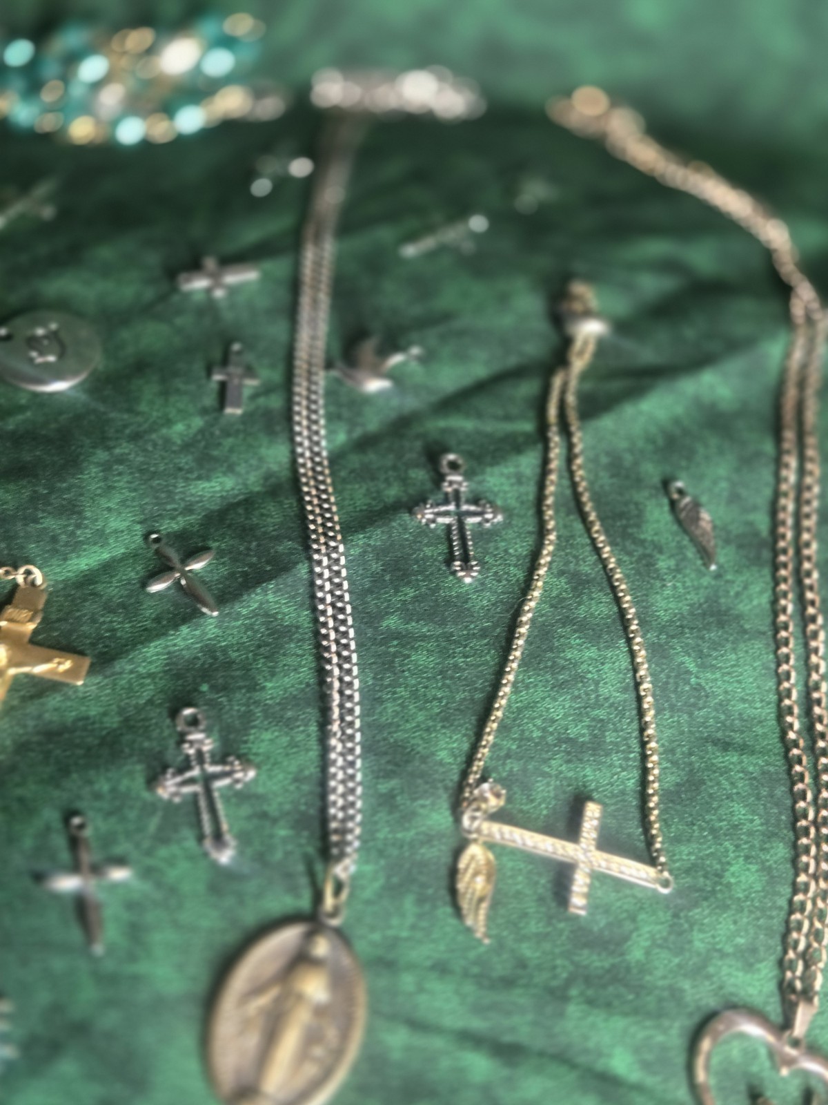 Huge Lot of Cross Necklaces, Pendants, Rosaries, Charms, 22k, sterling, hge.