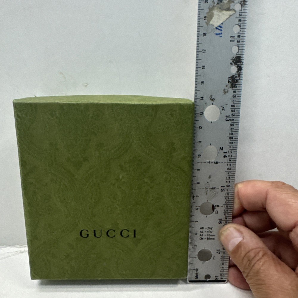 Authentic Gucci green gift box Ribbon Set Inserts