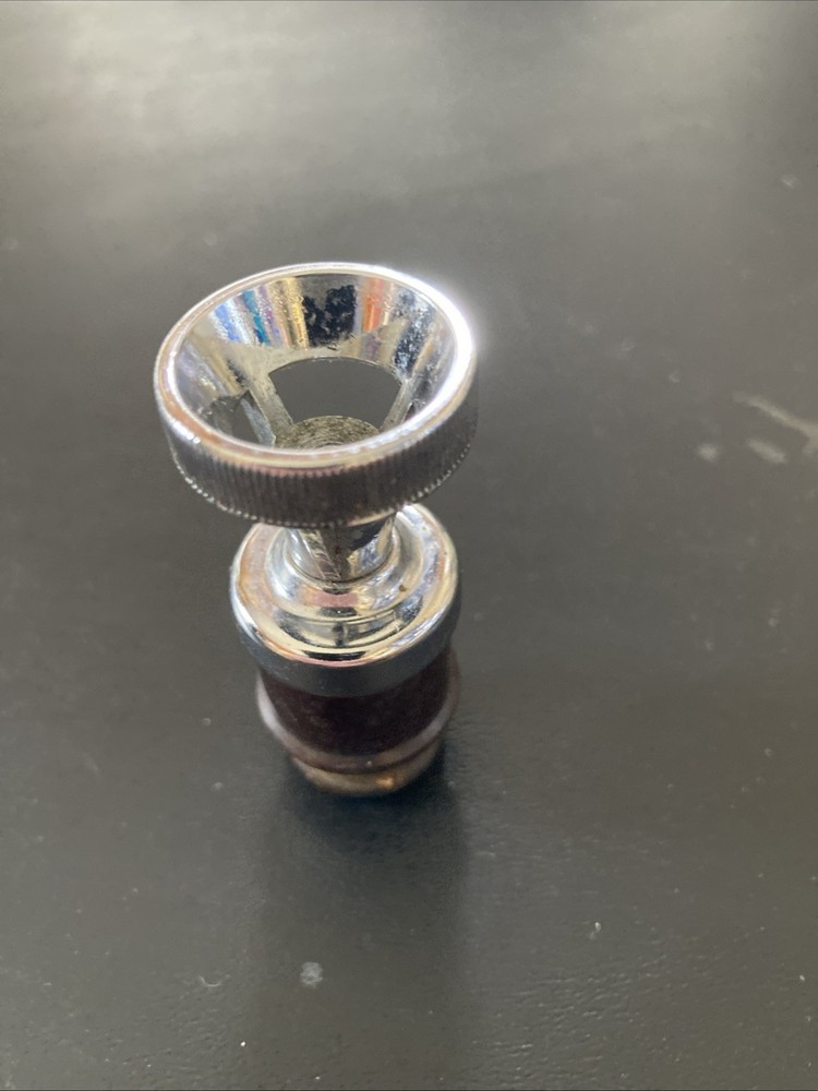 61-61 Oldsmobile Cigarette Lighter