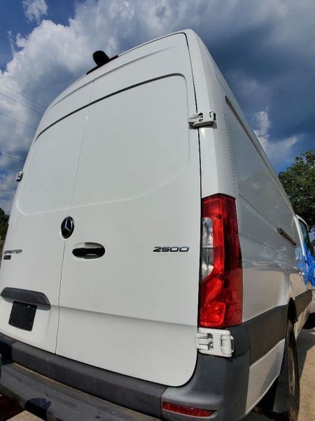 2019 2020 2021 2022 Mercedes Sprinter Van 2500 OEM a9079006004 Blind Spot Radar