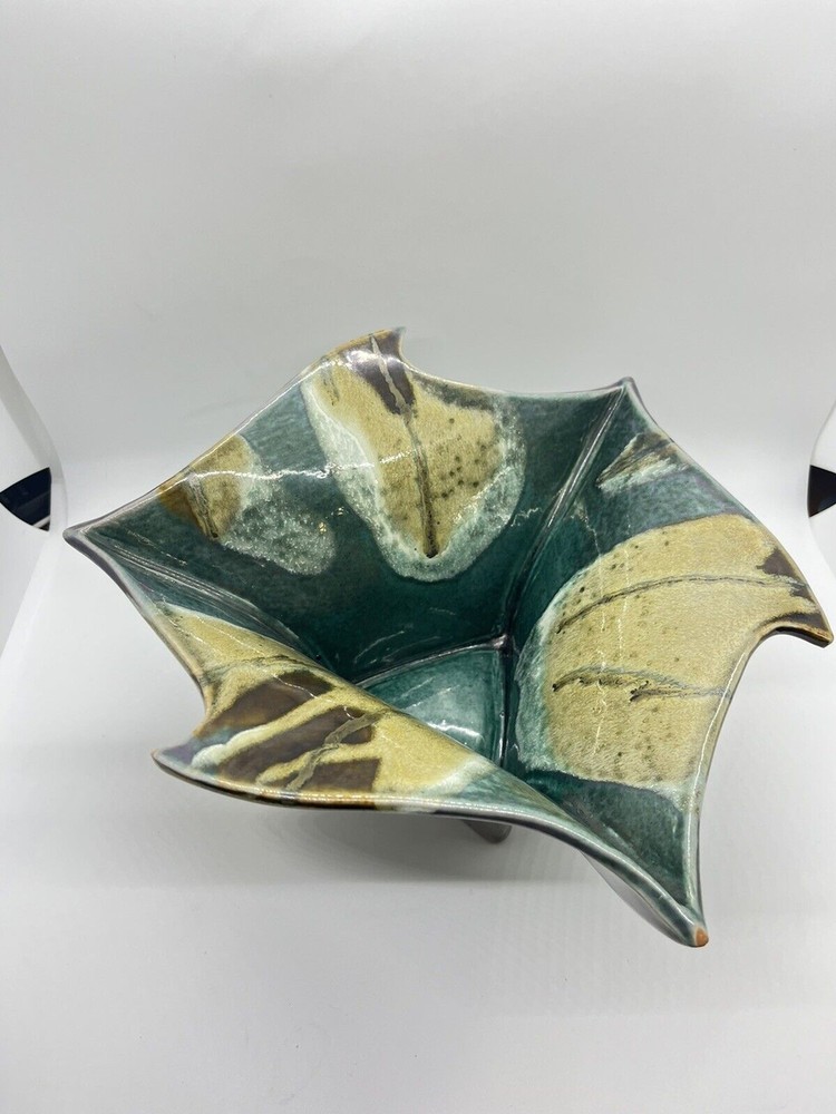 Studio Art Pottery Bowl Ruffled Top