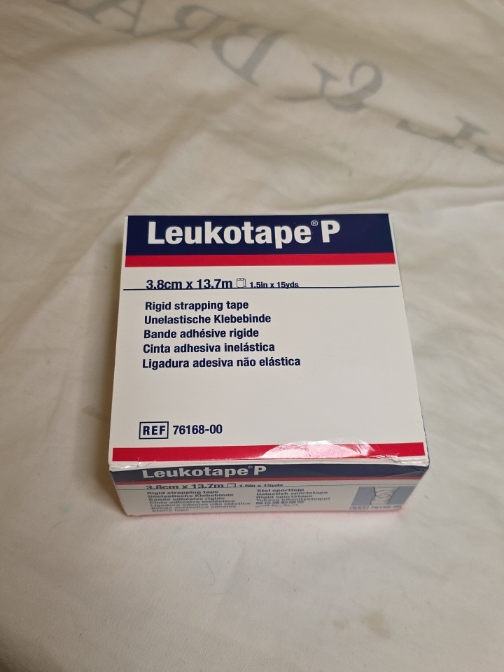 BSN 76168 Leukotape P Sports Tape 1.5" x 15 Yds - New Box