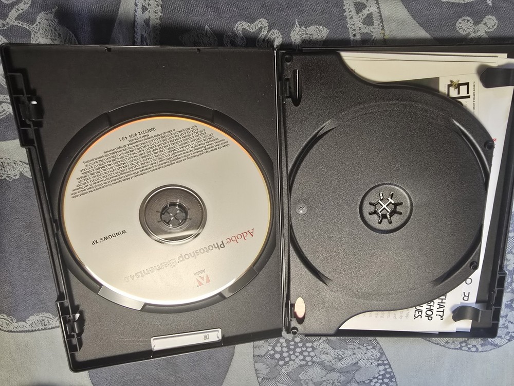 Adobe Photoshop Elements 4.0 And Adobe Premier Elements 2.0 (PC) W/ Code