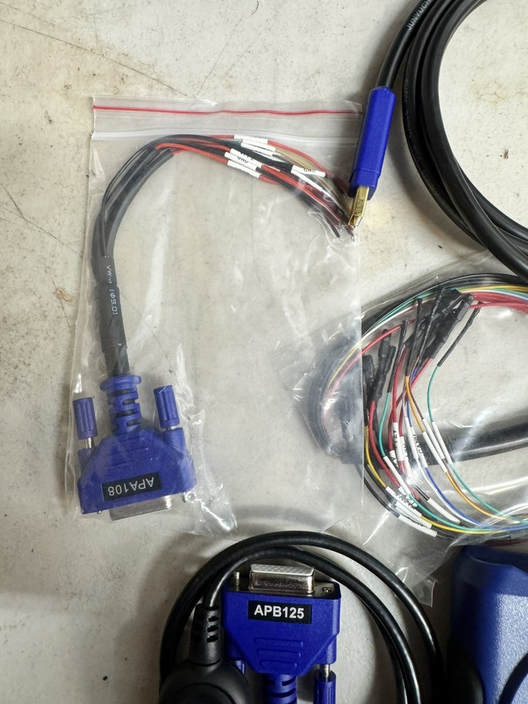 XP400 PRO BI-DIRECTIONAL KEY PROGRAMMER AND IMMO TOO