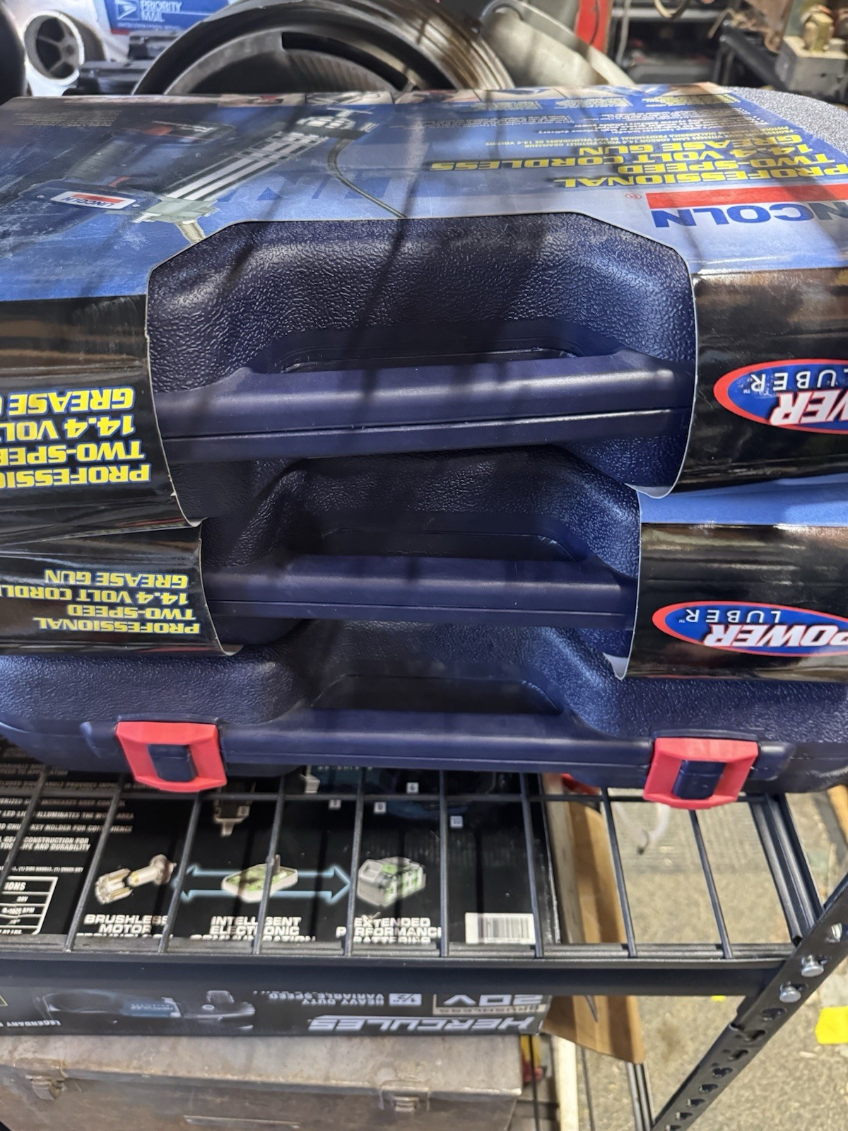 NEW!! LINCOLN 14.4V CORDLESS GREASE GUN, 1444, 1500 PSI