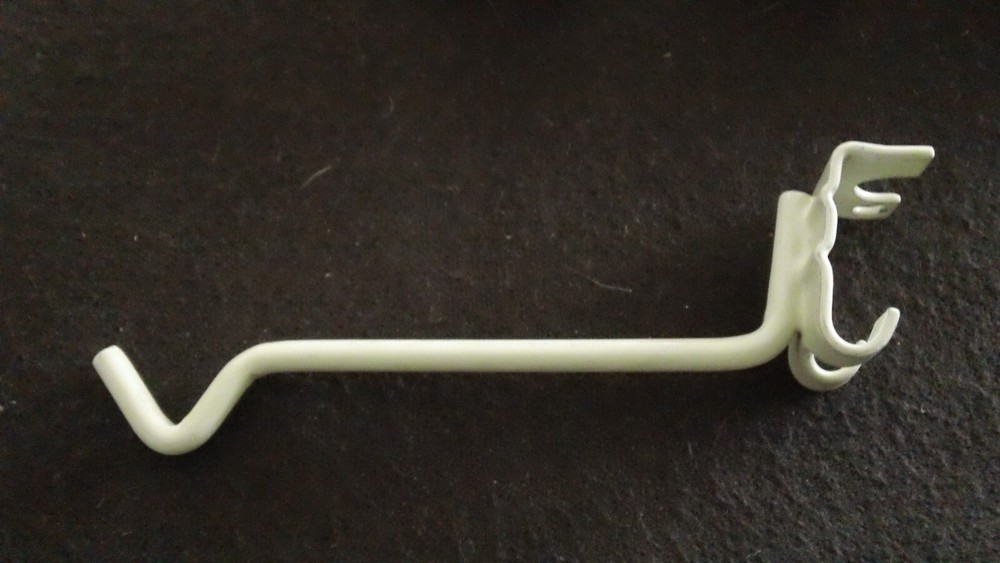 12 Econoco 4” Panel Gridwall Panel Display Hooks, 12 Grid Hooks