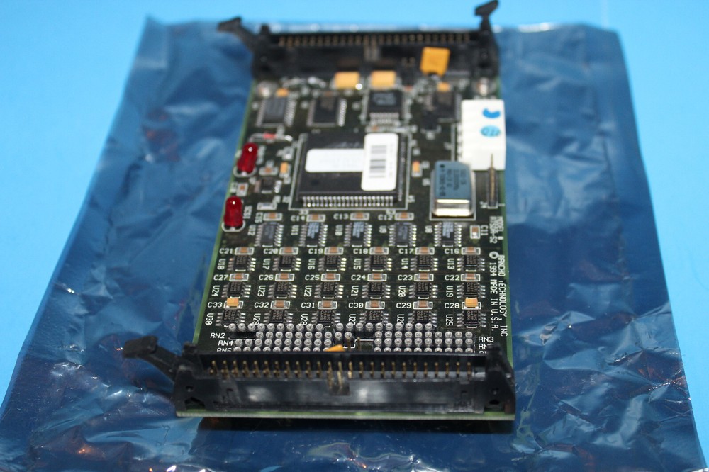 Single Ended to Differential SCSI Bus Adapter