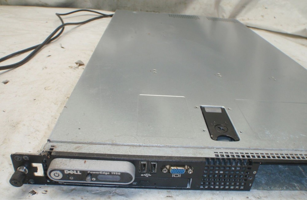 Dell PowerEdge 1950 Server Blade Model EMU01