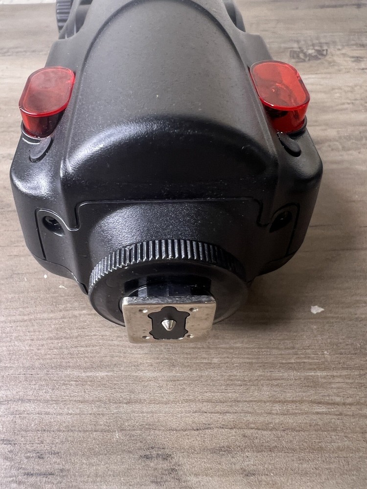 Genesis Portable Flash System GF200