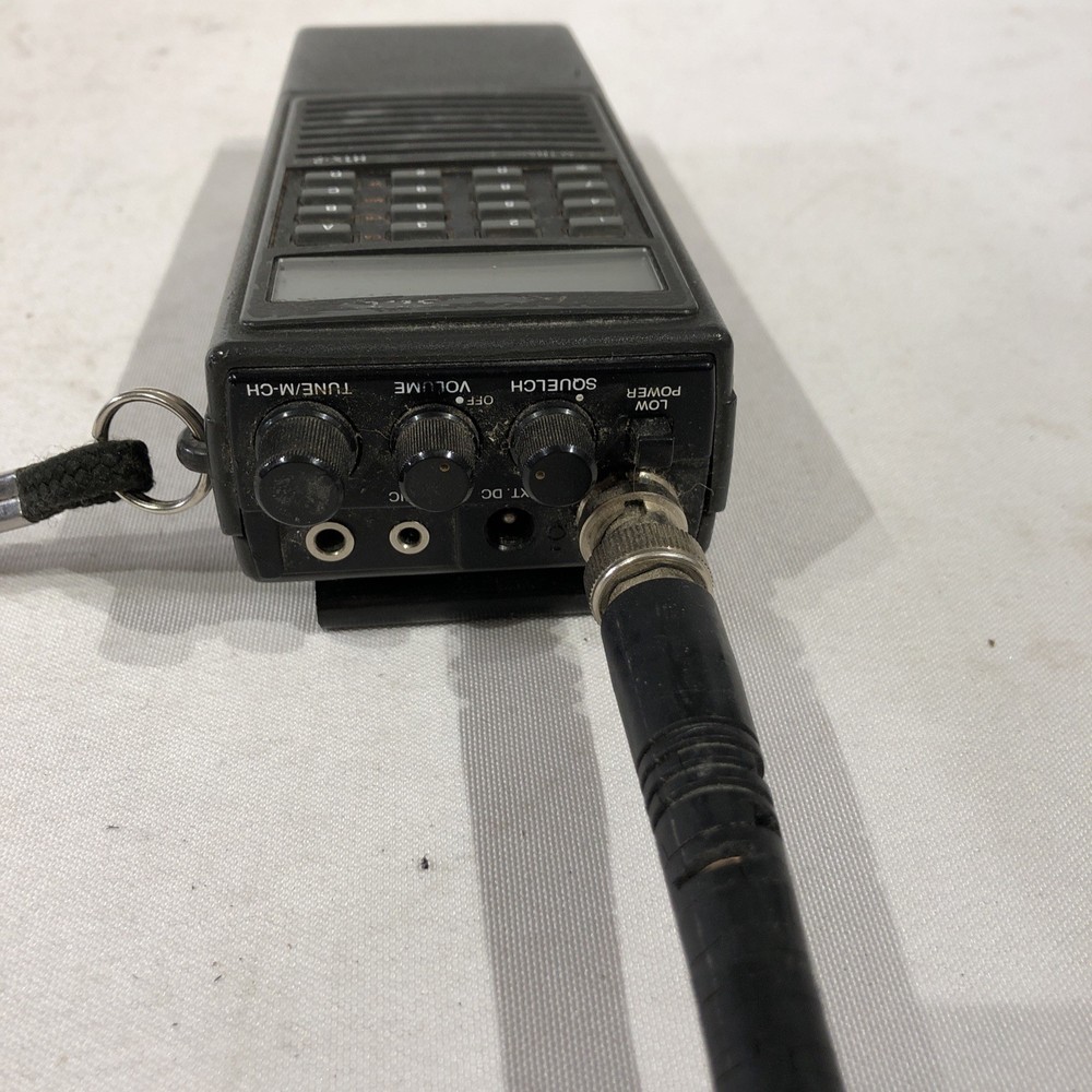 Radio Shack 2 Meter HTX-202 Handi-Talkie- Untested.