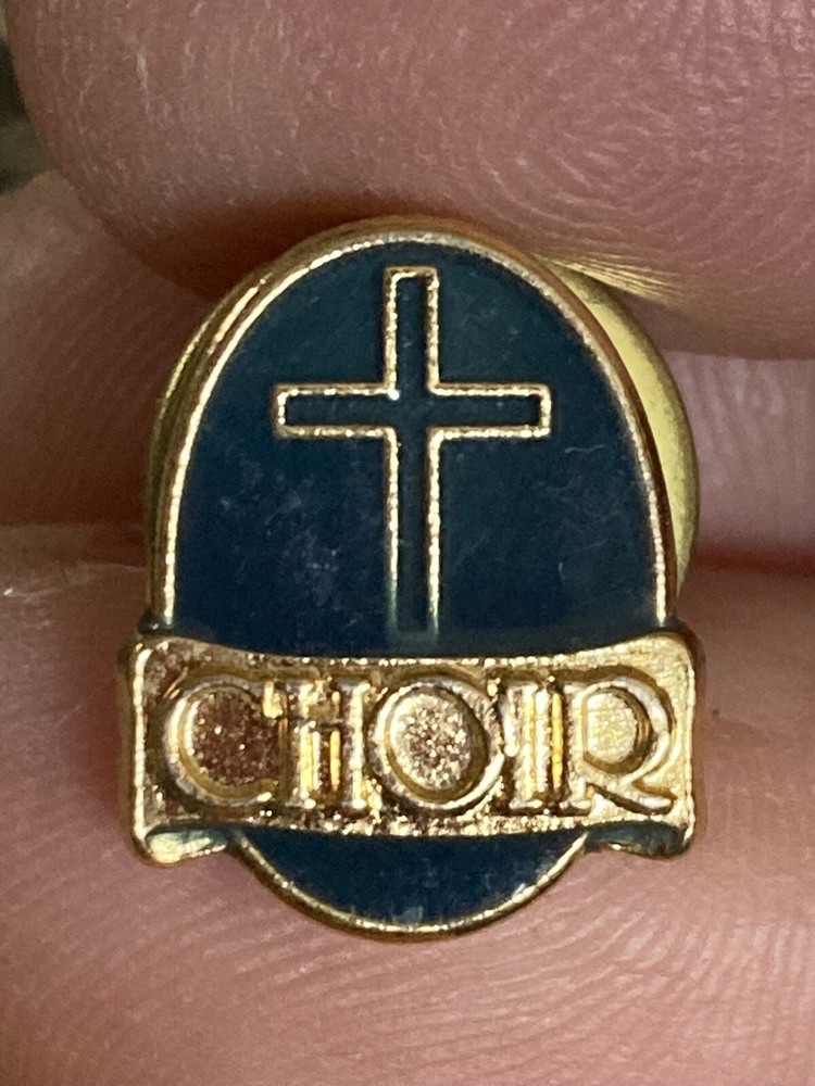 Choir cross Lapel Pin K535