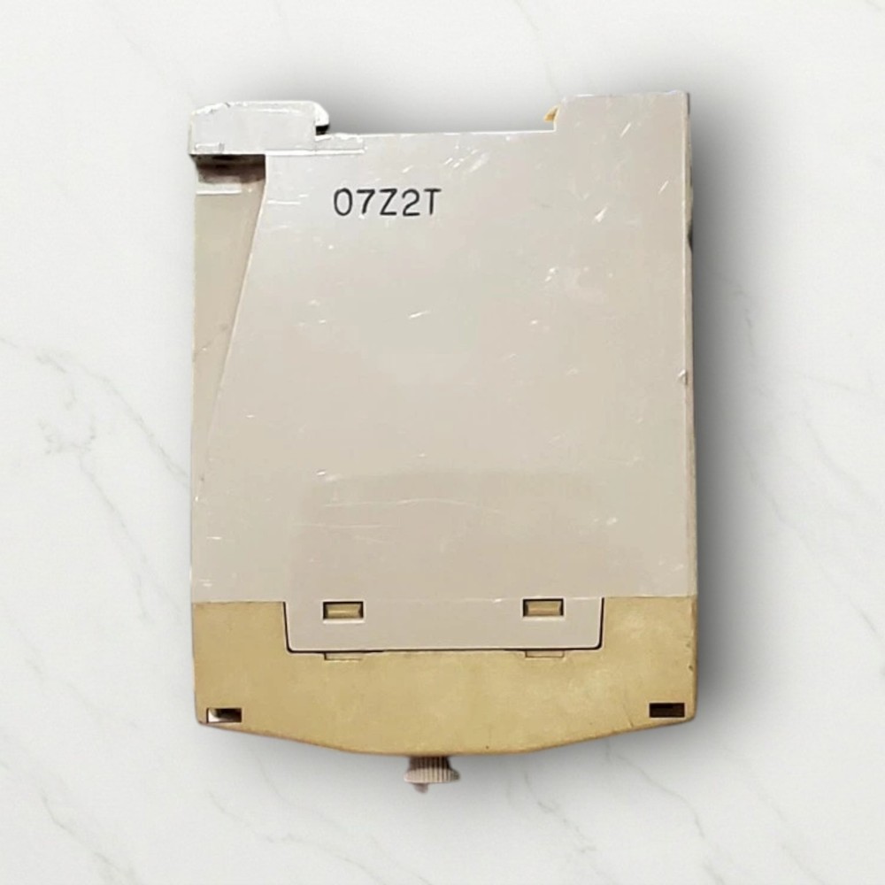 OMRON H3D ELECTRONIC TIMER 250V AC FREE FAST SHIPPING