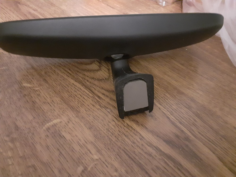 Ford Focus Rear View Mirror with dimming function