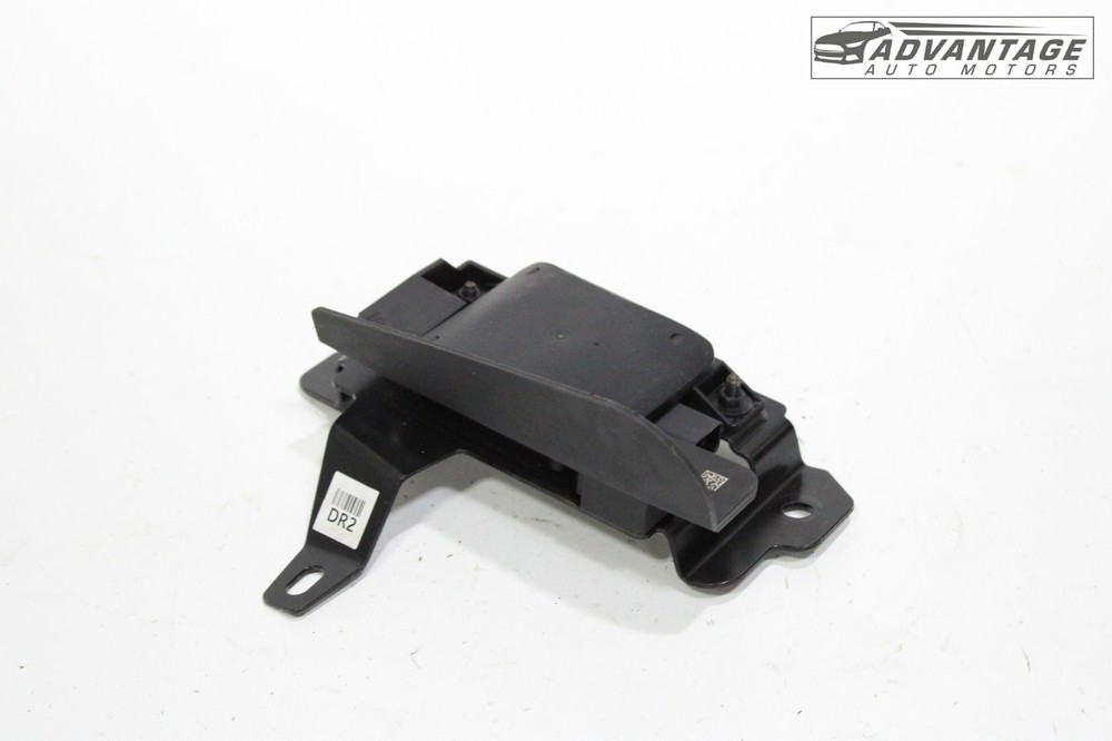 2019-2020 GENESIS G80 REAR RIGHT BLIND SPOT RADAR CONTROL SENSOR MODULE OEM