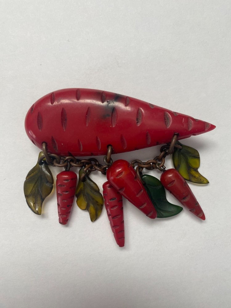 Vintage Bakelite Carrot