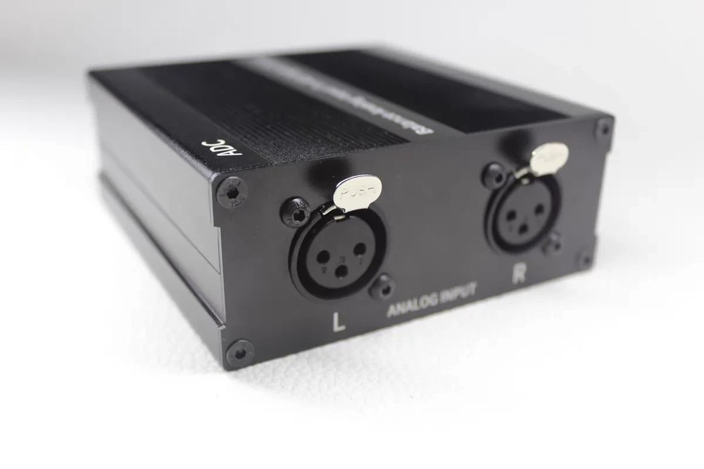 AES/EBU Analog to Digital Audio Converter Audio Encoder Balanced Stereo 24Bit