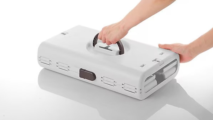 Richell Foldable Pet Carrier, White, Extra Small, Open Box