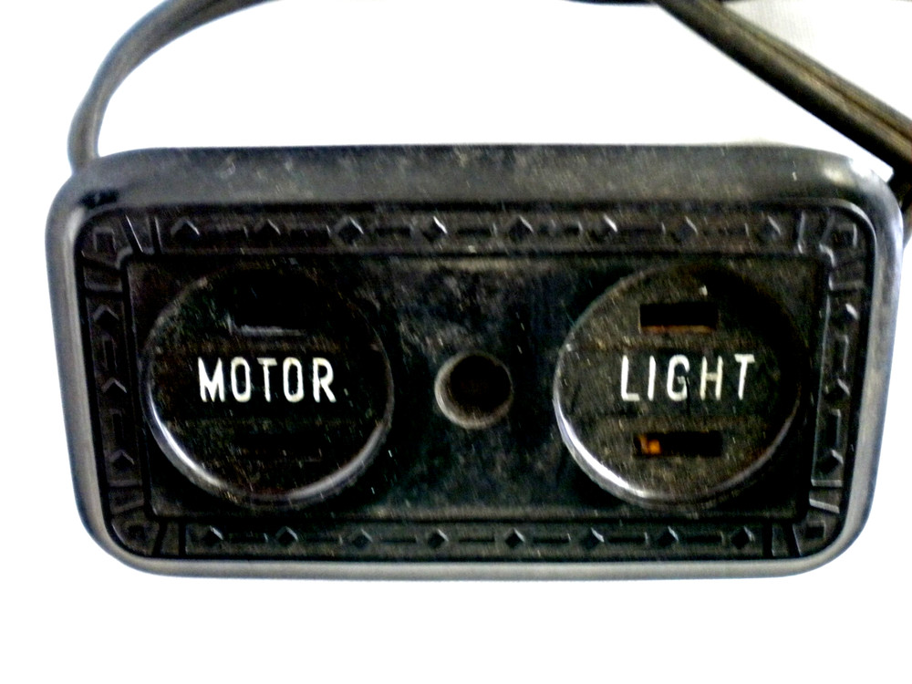 White FR Sew Machine Motor, Light, Foot Control w/Wall Plug & Motor Light/Socket