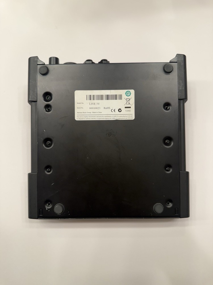 Digitech Vocalist Live 3 Vocal Multi Effects Processor Pedal + Power Supply