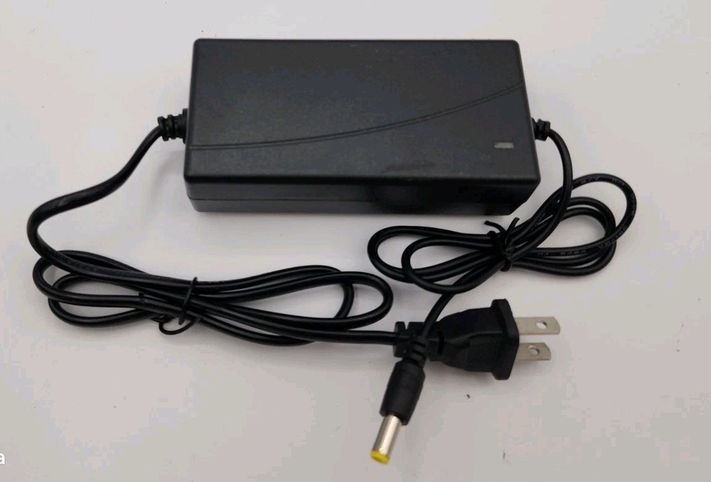 Sakerplus Black Portable 21V Max Compressed Air Duster with Adjustable Speed