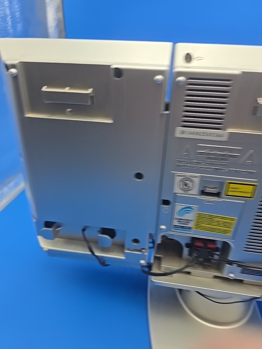 Sharper Image SO226 Vertical CD Player AM/FM Radio Vintage 1990s No Remote Works