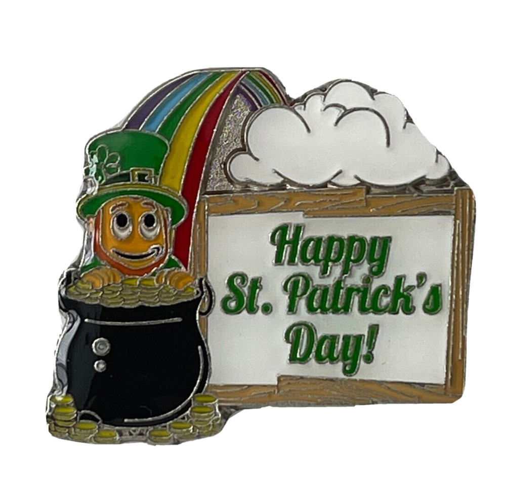 St. Patrick's Day amazon Peccy Pin