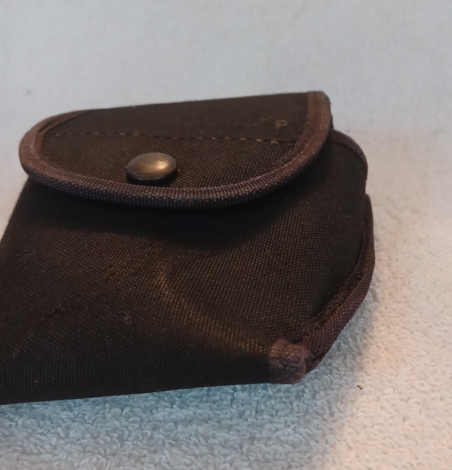 Uncle Mike's Latex Glove Case (A2)