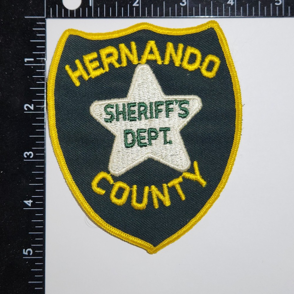 Hernando County, Florida, Sheriff Patch. 4x5 Inches. Great Condition!