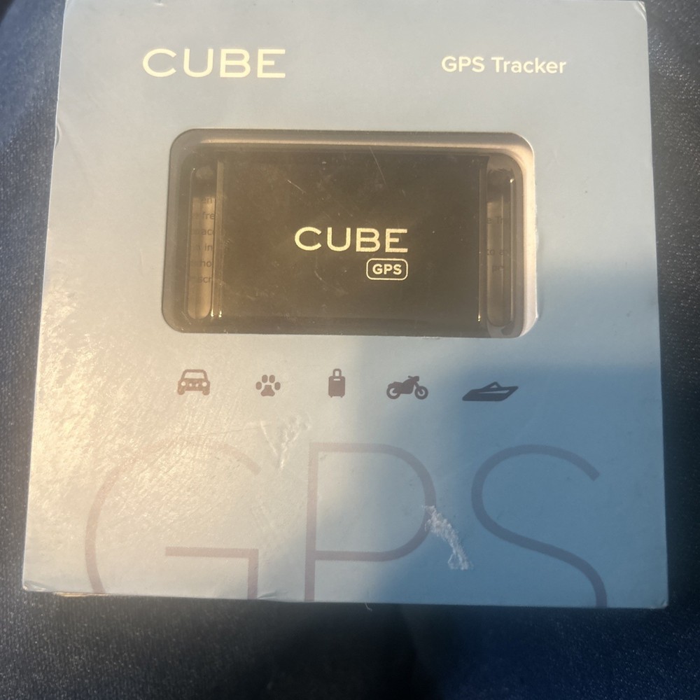 Cube GPS Tracker, Waterproof, Worldwide Coverage Real-Time Tracking